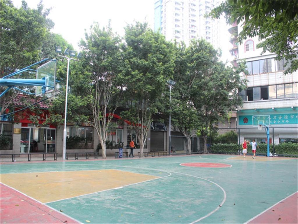 Skyline Plaza Hotel Kuangcsou Kültér fotó